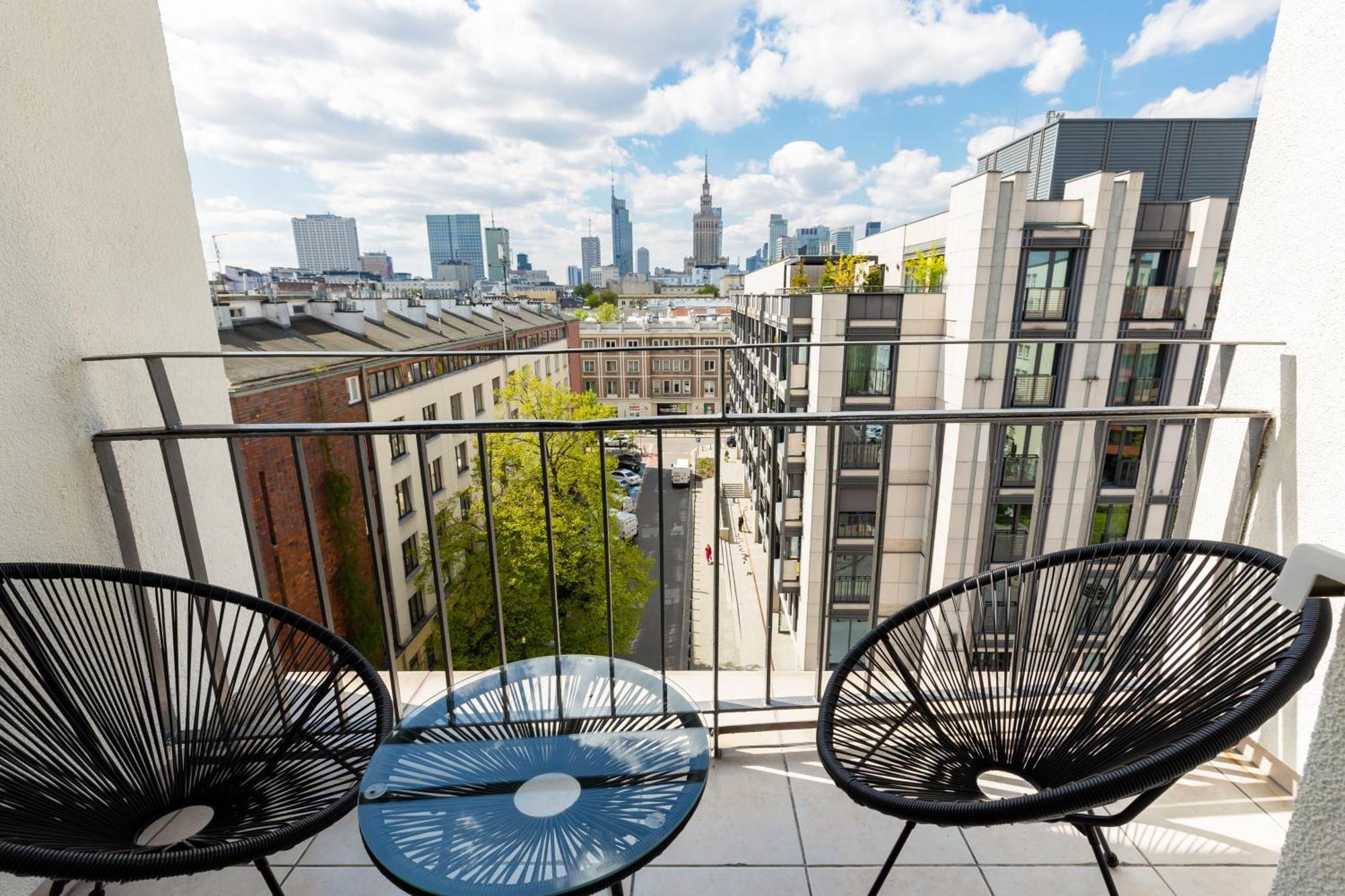 City Panorama Spacious Apartment By Renters Prestige Варшава Екстериор снимка